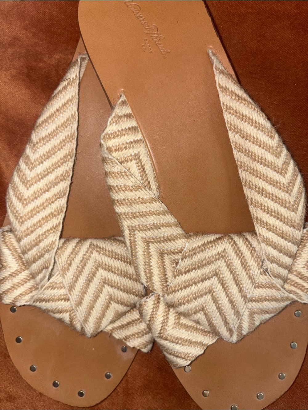 Lot of 2 universal Thread Slide Sandals - Picture 6 of 7